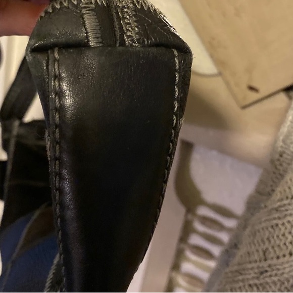 LUCKY BRAND Gray Black Patchwork
Suede Leather -Bucket Crossbody - Picture 9 of 12